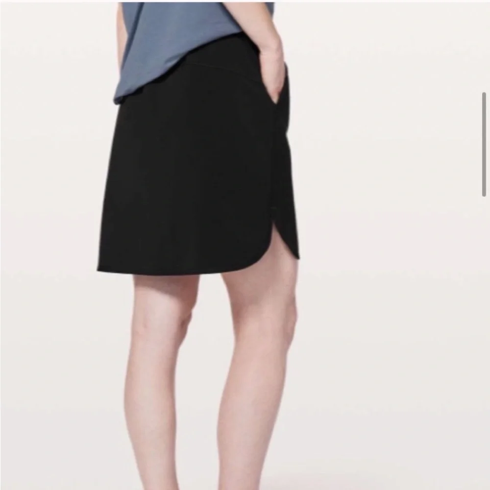 Lululemon Black Skirt with Drawstring